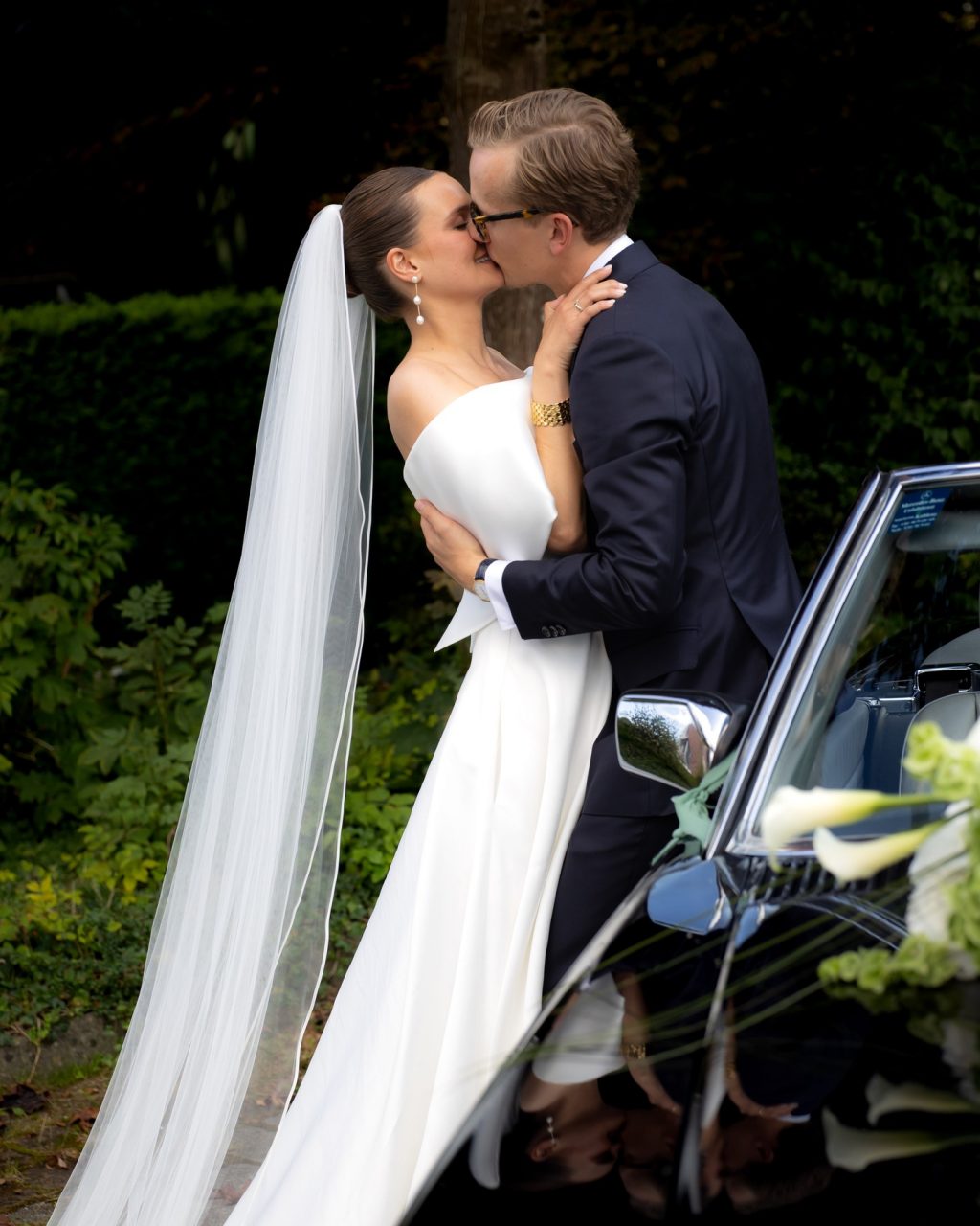 Instagram post from studiowedded. This post is in position 2.