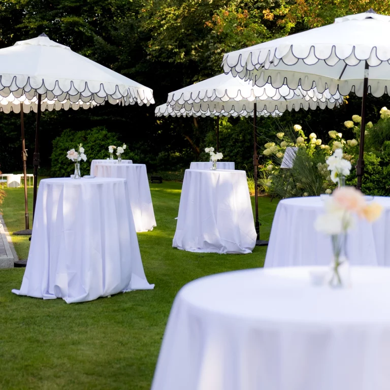 Instagram post from studiowedded. This post is in position 3.